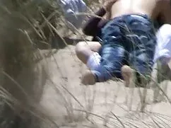 Novia porno madura italiana joven por lo general tiene pechos grandes.