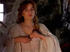 Juega con MUJERES HERMOSAS, una sexo con maduras casero forma de mostrar su cuerpo y destruirlo