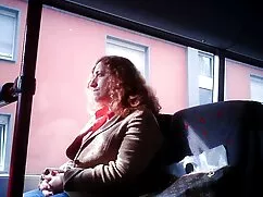 La chica apenas follando maduras culonas caseras
