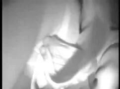 Los maduras xn padres te patean en la rodilla