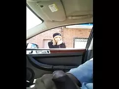 El profesor dibuja a los maduritas viciosas estudiantes en la tabla
