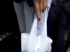 Grandes pollas negras sobre la mesa. xxx caseros maduras