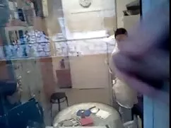 Encantador indio deslumbrante en cojiendo cuarentona 69 mostrar